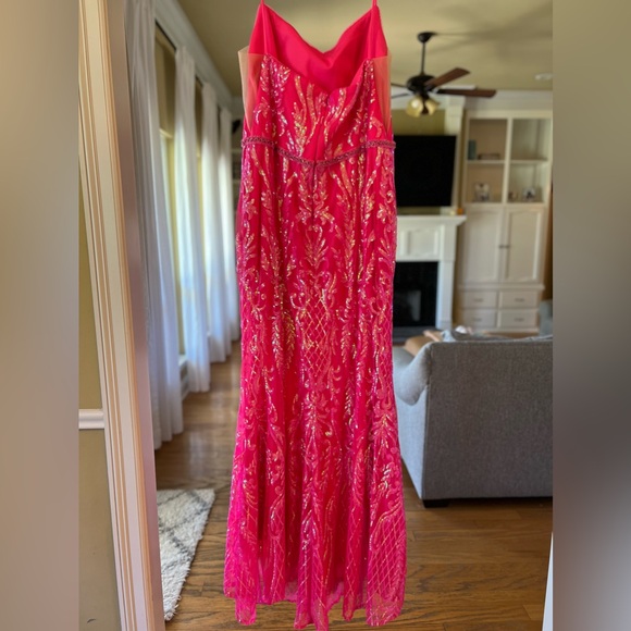 2Cute by J. Micheal’s Pink Formal Dress with Dust Bag
*Prom * Mardi Gras - Picture 4 of 15